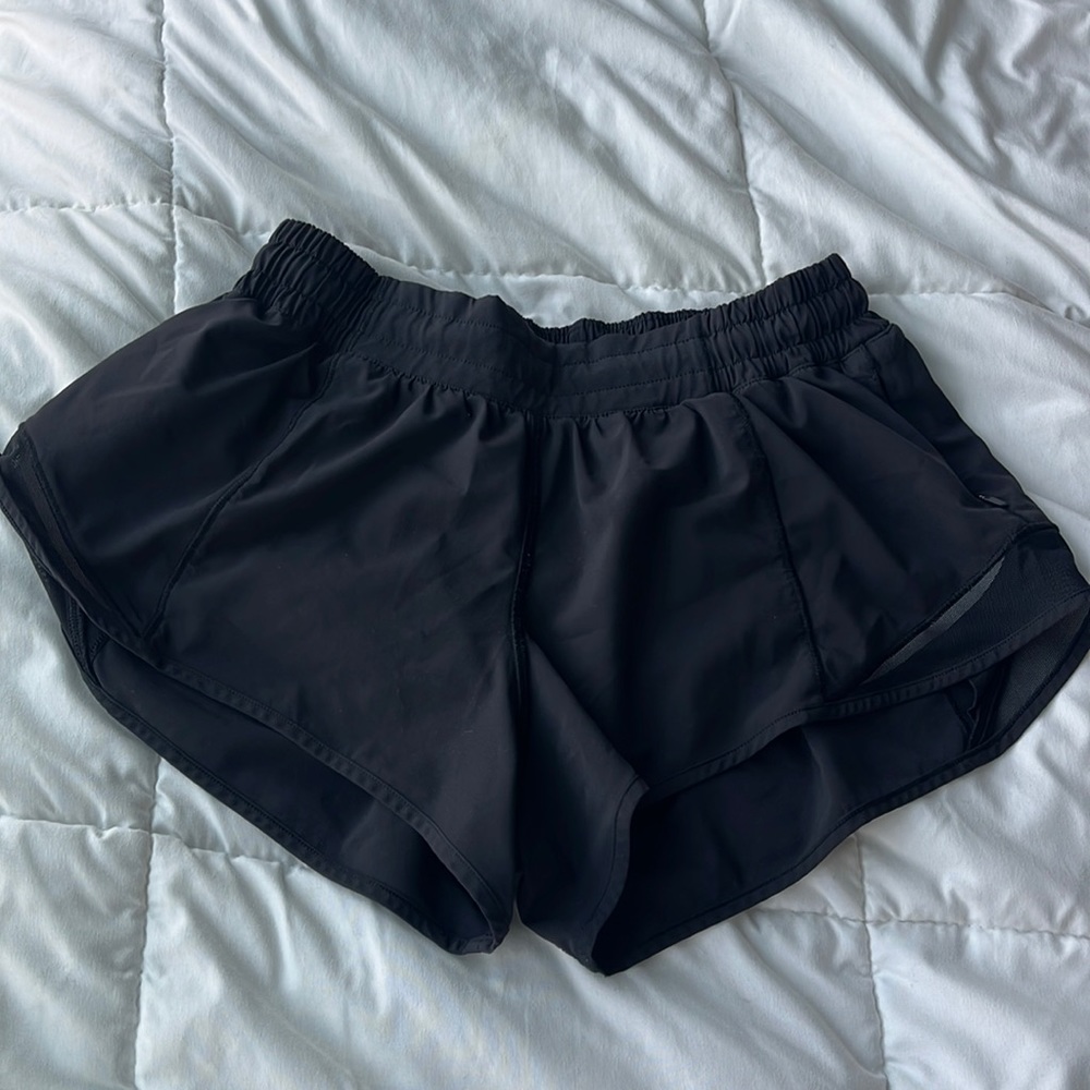 lululemon hotty hot shorts